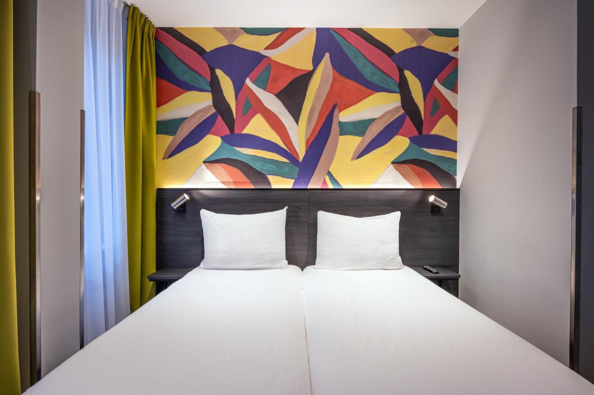 Thon Hotel Rotterdam City Centre Exterior photo